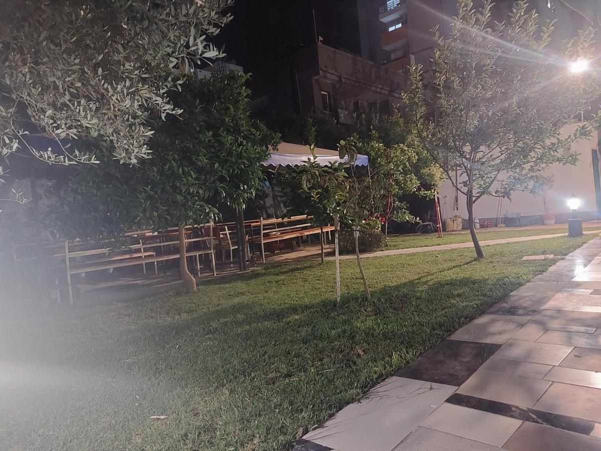 Vila Hyseni Durrës Esterno foto