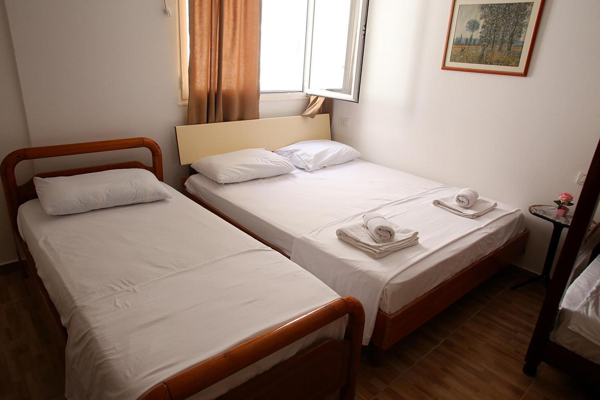 Vila Hyseni Durrës Camera foto