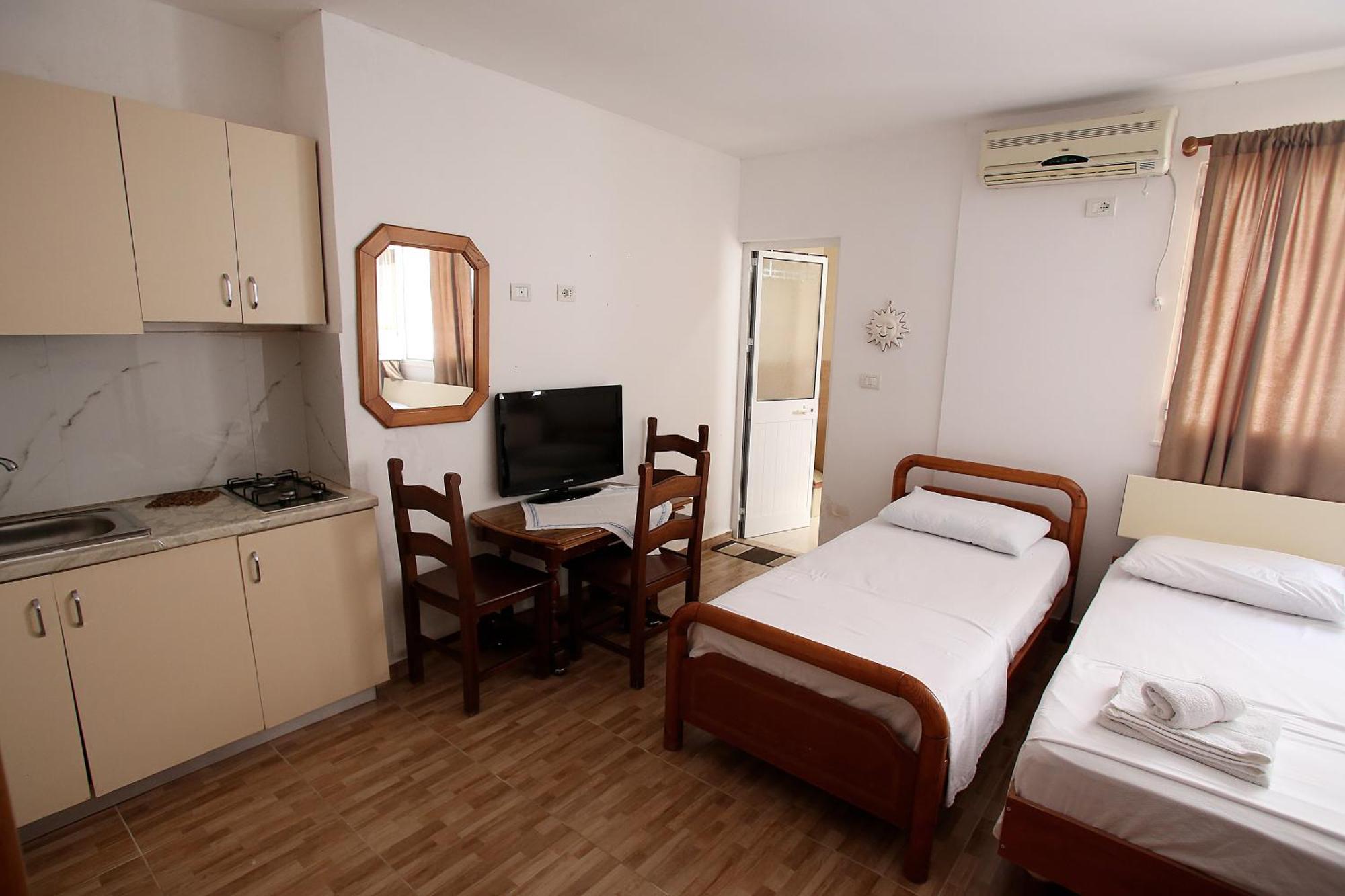 Vila Hyseni Durrës Camera foto